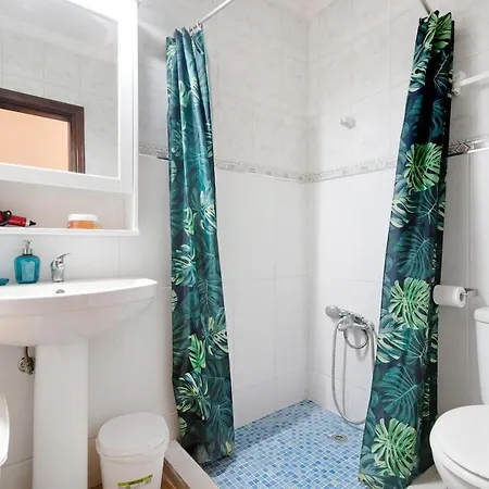 Apartman Vivienda V Torres 2